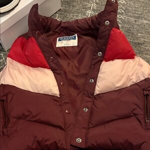 Old Navy Red and Pink Color Block puffer vest xs